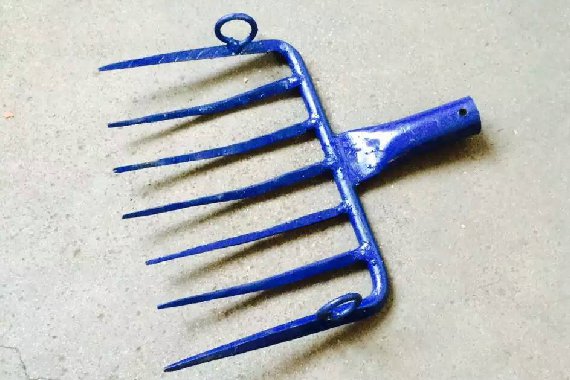 铁路七齿拉耙